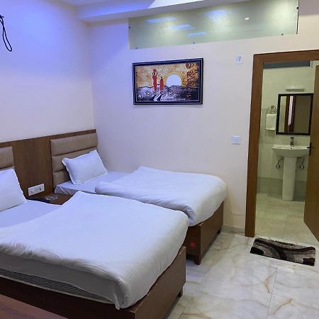Hotel Tulsi Villa Деградун Екстер'єр фото